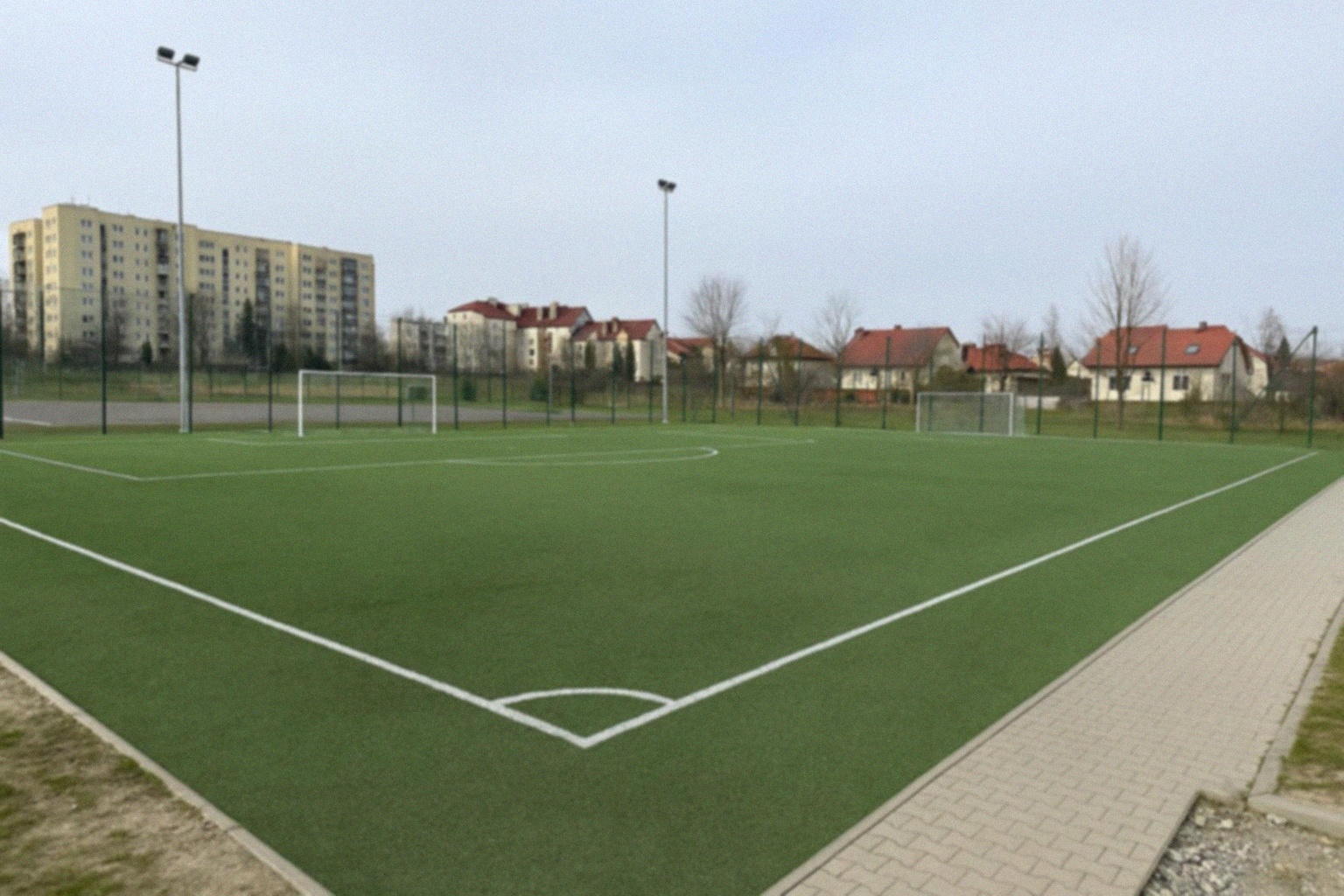 Letnie Zajęcia Sportowe w Tychach – Sprawdź Co Cię Czeka!