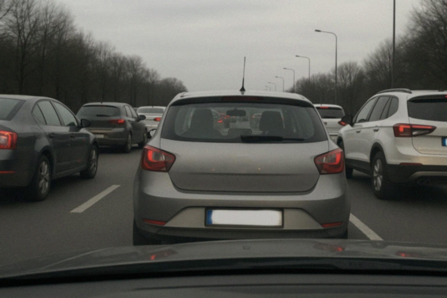 Problemy z nowymi zatokami przystankowymi w Tychach